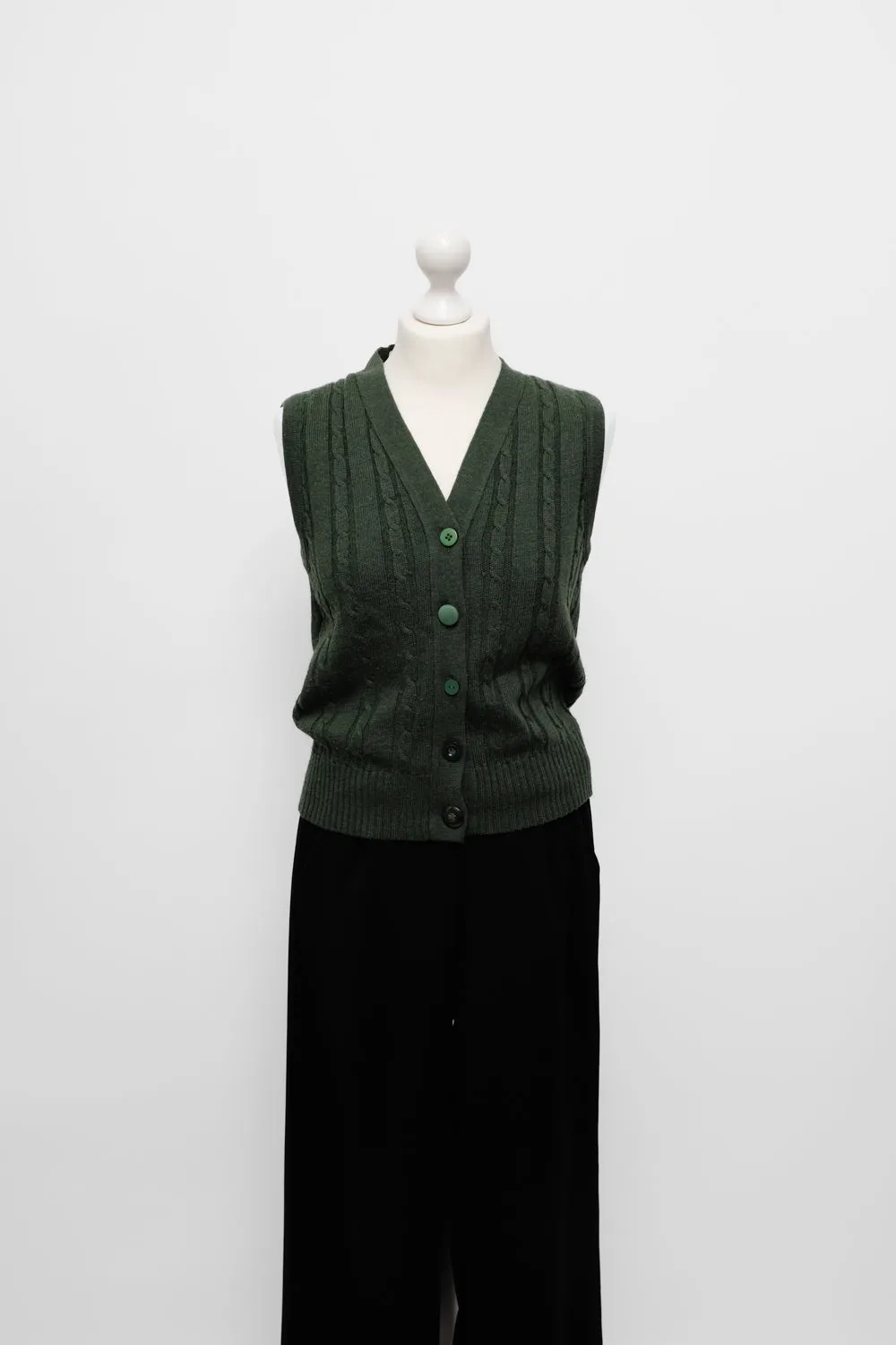 CABLE KNIT GREEN WOOL VINTAGE VEST