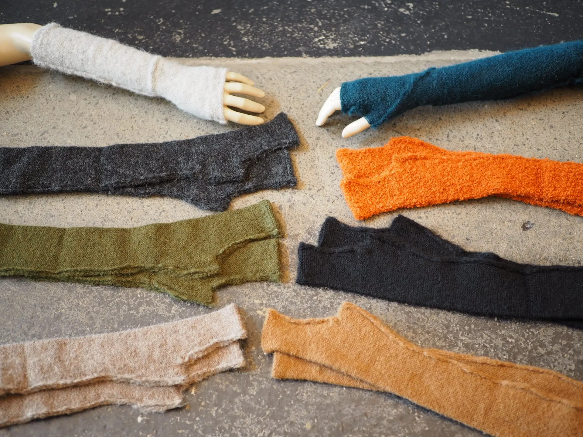 Long line mittens / sleeves (Alpaca)